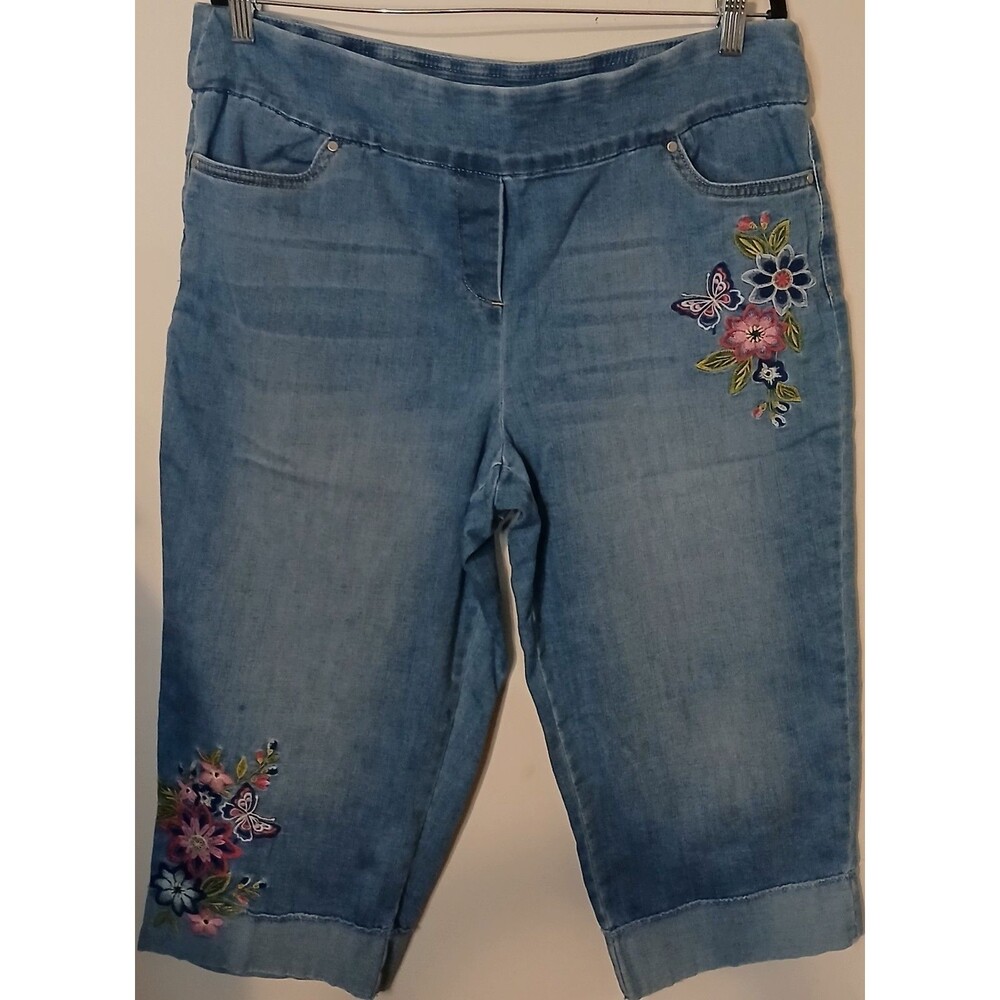 Alfred Dunner Denim Capris Womens 12P Pull On Embroidered Floral Cuffed Jeans